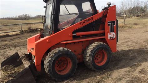 Thomas 233 HD Skid Steer